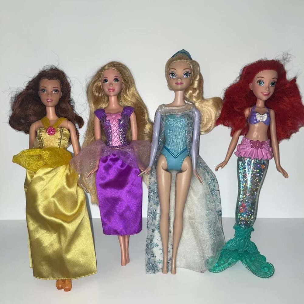 Disney Princess 4-Doll Bundle: Belle, Rapunzel, Elsa, and Light-Up Ariel